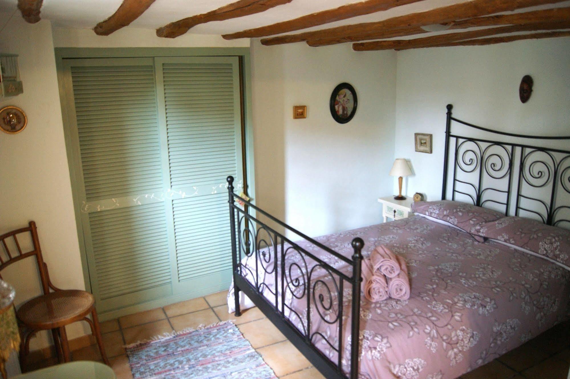 Casasdetrevijano Canon Del Rio Leza Soto en Cameros Ngoại thất bức ảnh